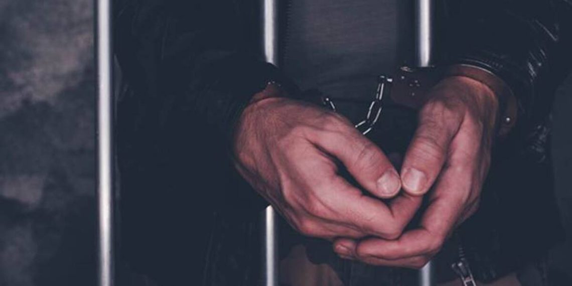 बदमाश पर लूट व पुलिस पर फायरिंग मामलें में बदमाश को 7 वर्ष की सजा