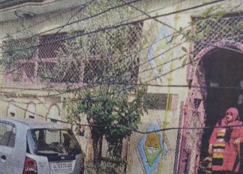 विद्यानगर की गलियों में झूलते जर्जर बिजली के तार, हादसों की आशंका